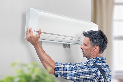 Монтаж кондиционеров от Планета Комфорта в Саках Монтаж кондиционеров от Планета Комфорта в Саках